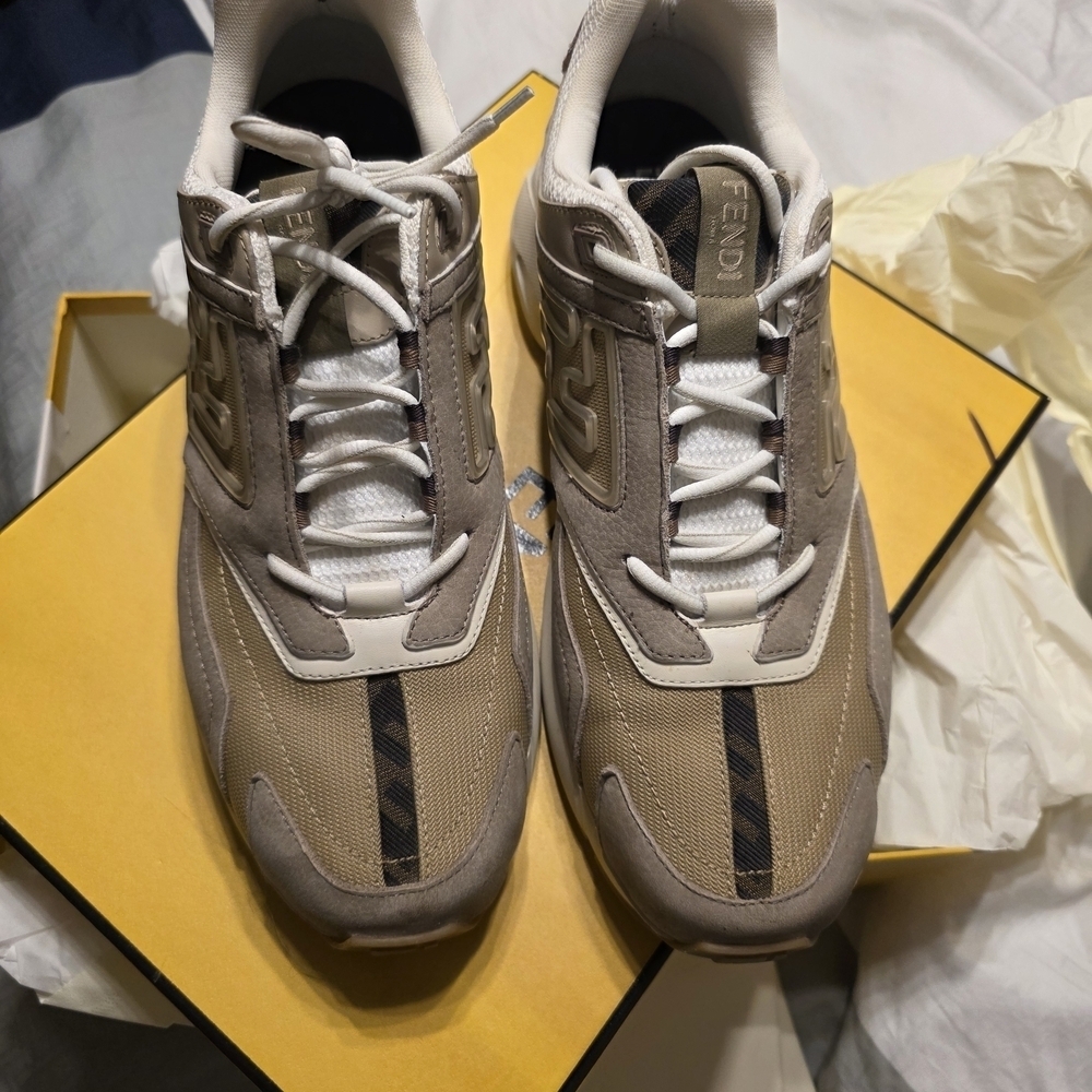 Fendi Men's Beige and White Sneakers - Picture 2 of 14